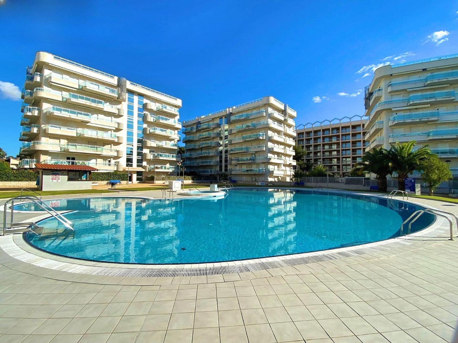 Apartamentos Ch3 Parking Incluido ซาลอว์ ภายนอก รูปภาพ